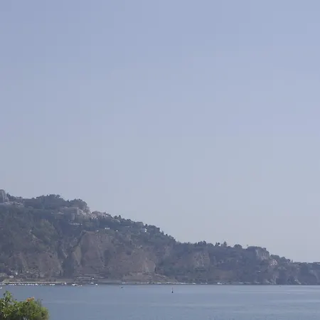 Il Muro Vecchio 3*