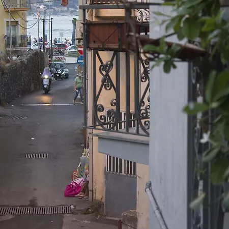 Il Muro Vecchio Bed & Breakfast Giardini Naxos