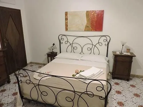 Il Muro Vecchio Bed & Breakfast Giardini Naxos