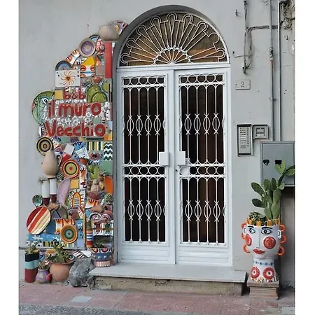 Il Muro Vecchio Bed & Breakfast 3*