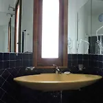 Il Muro Vecchio 3*